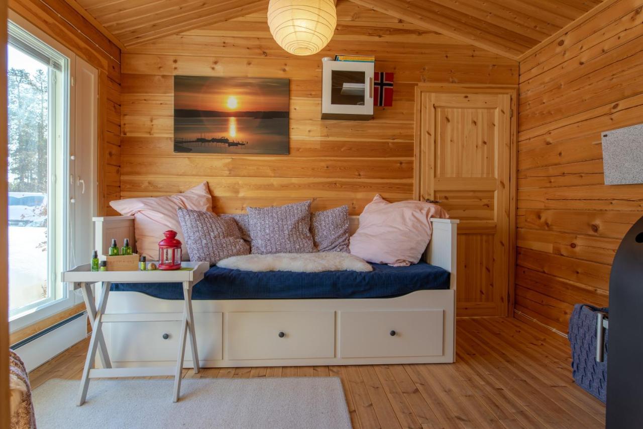 Moekki - The White Blue Wilderness Lodge Инари Екстериор снимка